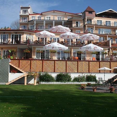 Eva Hotel Mrągowo Buitenkant foto