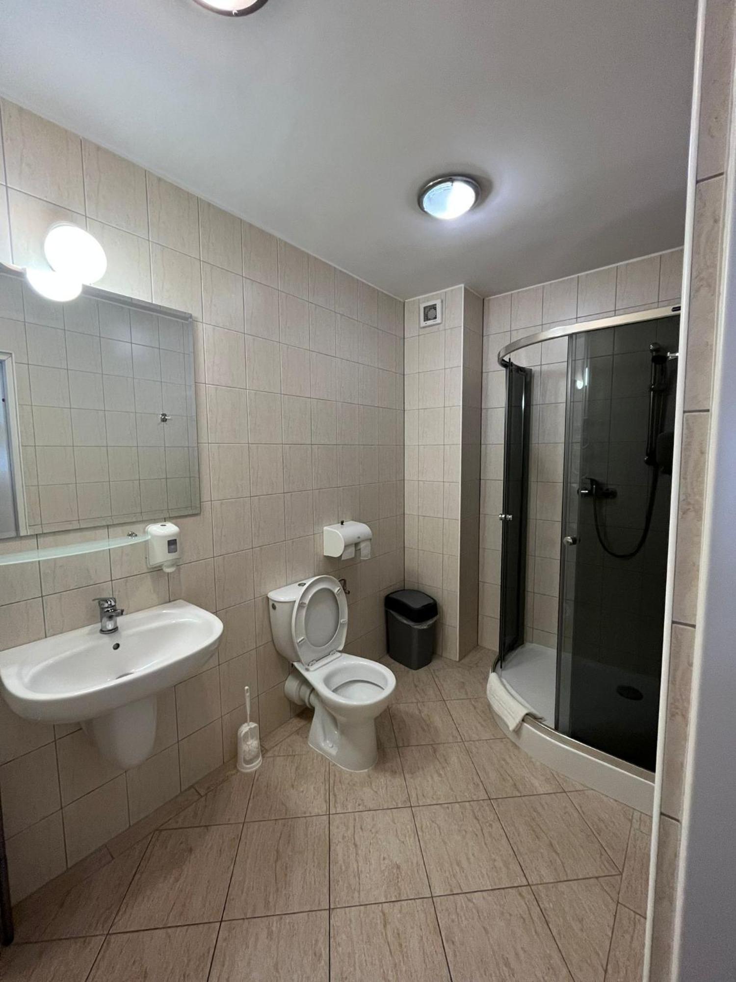 Eva Hotel Mrągowo Buitenkant foto