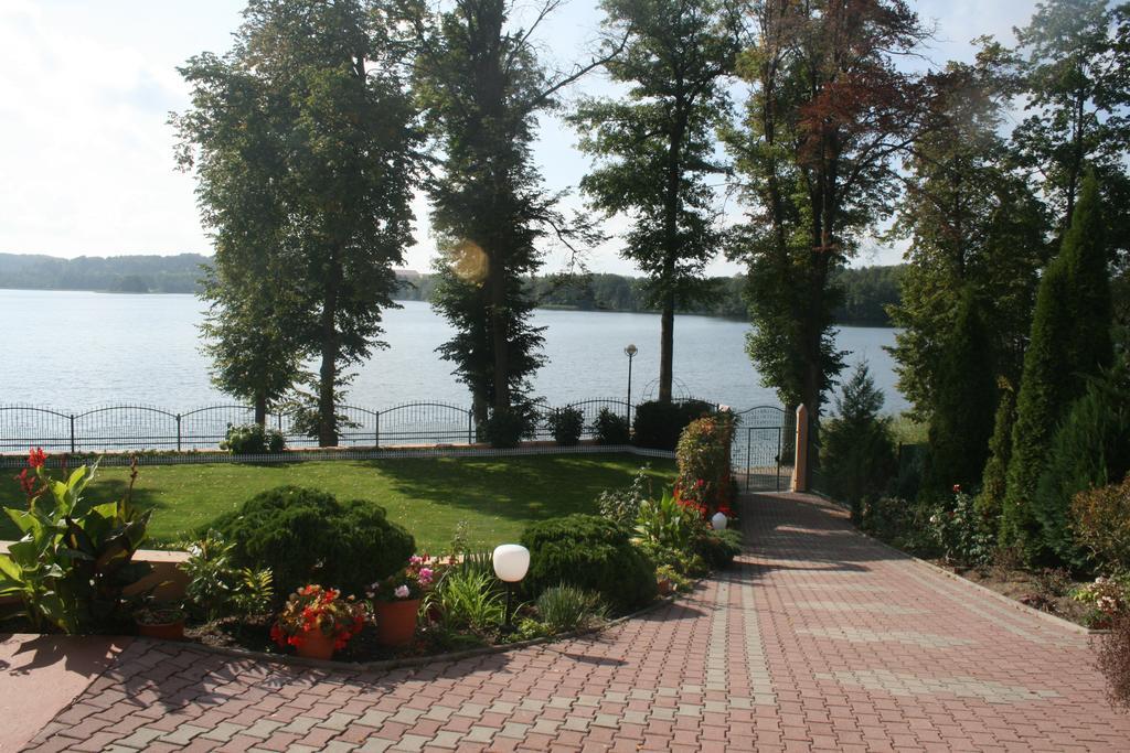 Eva Hotel Mrągowo Buitenkant foto