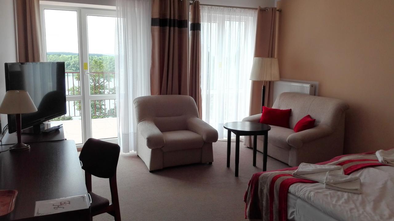 Eva Hotel Mrągowo Buitenkant foto